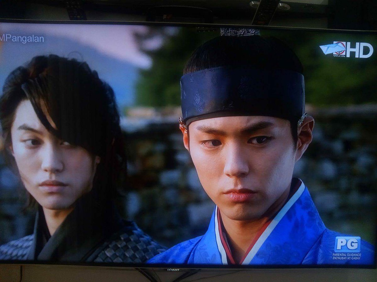 kdyphilippines's tweet photo. 내가 tv를 켰을때 나는 그의 얼굴을 봤고, 나의 오후는 이미 완벽해졌어요 ^^ @kwakdongyeon97 @BOGUMMY 

#곽동연 #MDBC #LITMPangalan https://t.co/q7X41Tkjkk
