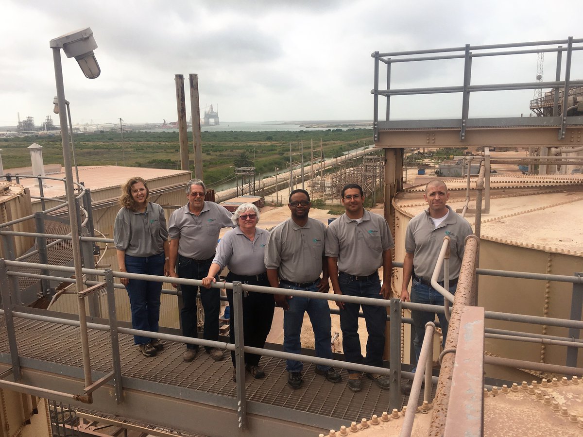 Nabaltec_AG's tweet photo. #nashtec MGMT Team expanded to meet our customer expectations and run succesfully as stand alone operation Going to be busy the next months. https://t.co/twxlGTIAjq