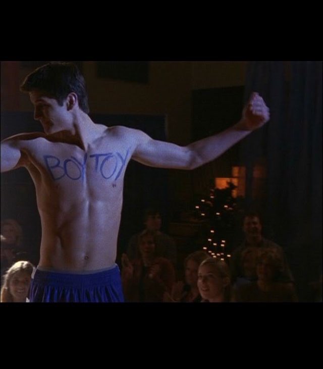 patri_rep's tweet photo. Happy birthday to the most beautiful man I've seen.I hope you have a great day today👏🏻 ❤️😍🎉@ThisIsLafferty #NathanScott #OneTreeHill https://t.co/fKEmeXJ0Zq