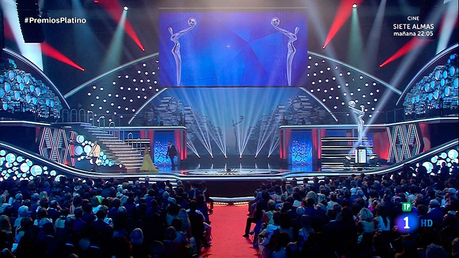 Escenografías visuales en los <a href="/PremiosPLATINO/">Premios PLATINO</a> junto a 
<a href="/losromeras/">Romera</a> bit.ly/premios-platino