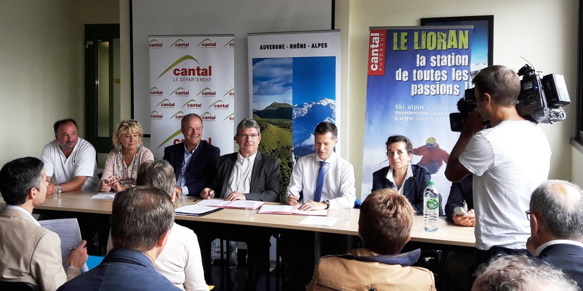 Auvergne-Rhône-Alpes tweet media