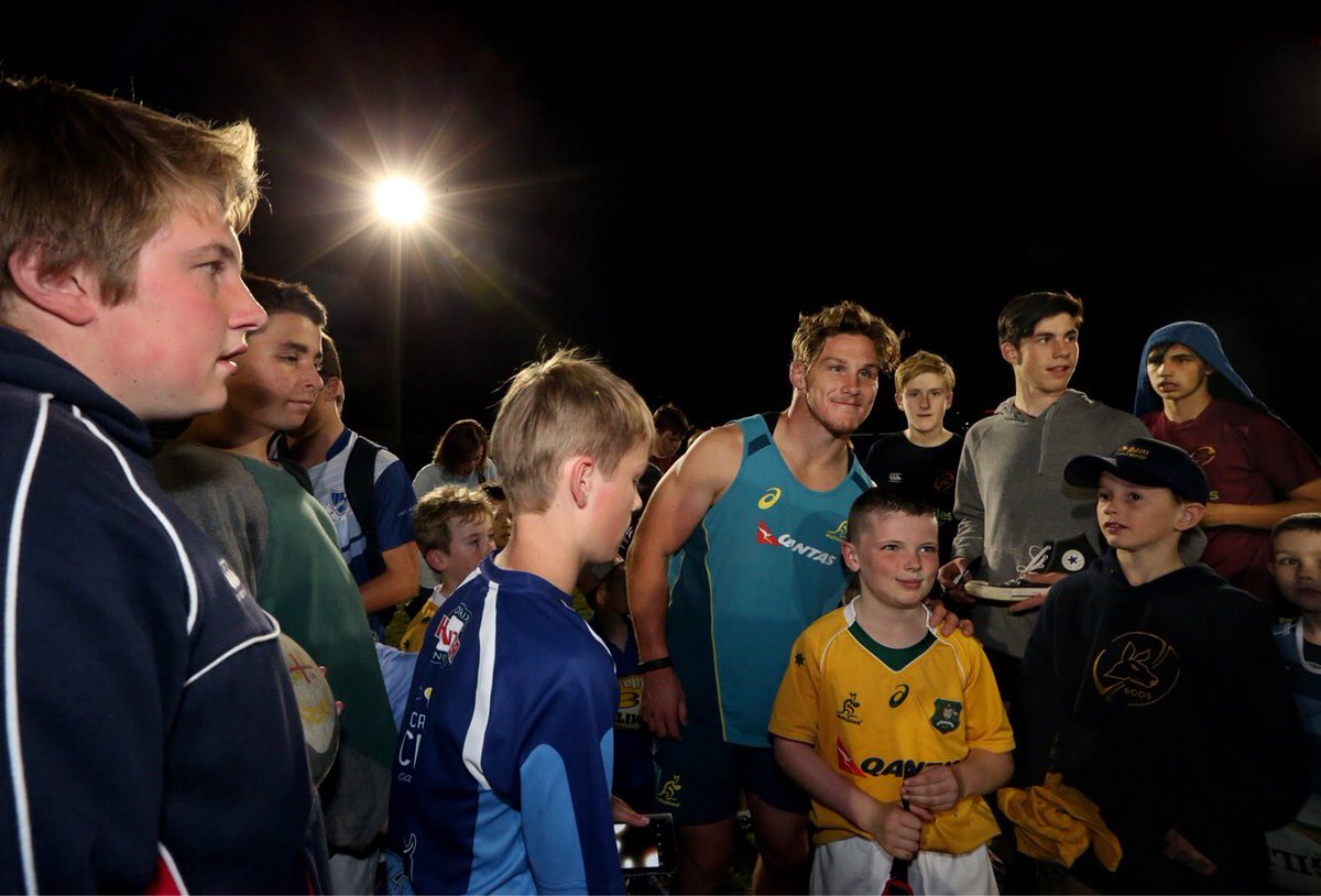 Simone De Peak tweet media