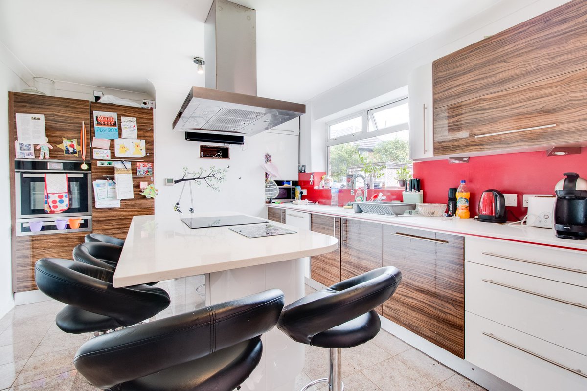 WhitegatesDon's tweet photo. NEW PROPERTY NOW AVAILABLE FOR SALE IN ARMTHORPE-OFFERS IN REGION OF £95,000 CALL 01302 327 291 TO VIEW #property #doncasterisgreat #forsale https://t.co/bRaChjIcEo