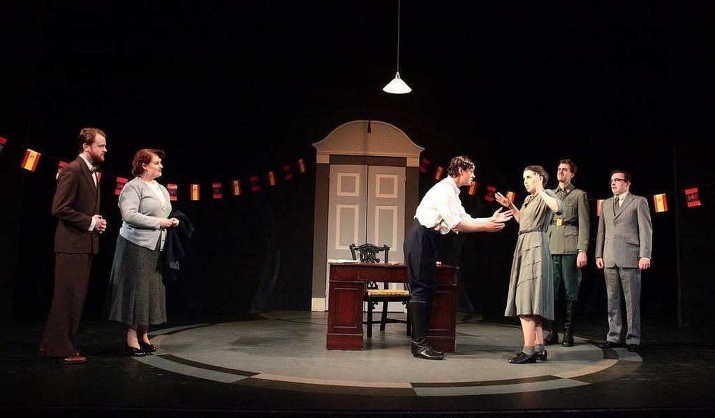 MargoArsane's tweet photo. Susanna - Le Nozze di Figaro @clonteropera #slappingtime #sentiquesta https://t.co/wpylILsnvW https://t.co/K8dTS78rdb