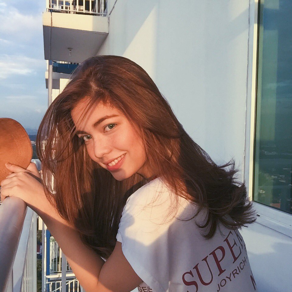 Imjanedeleon's tweet photo. Come with me https://t.co/hcQtFbFPJz