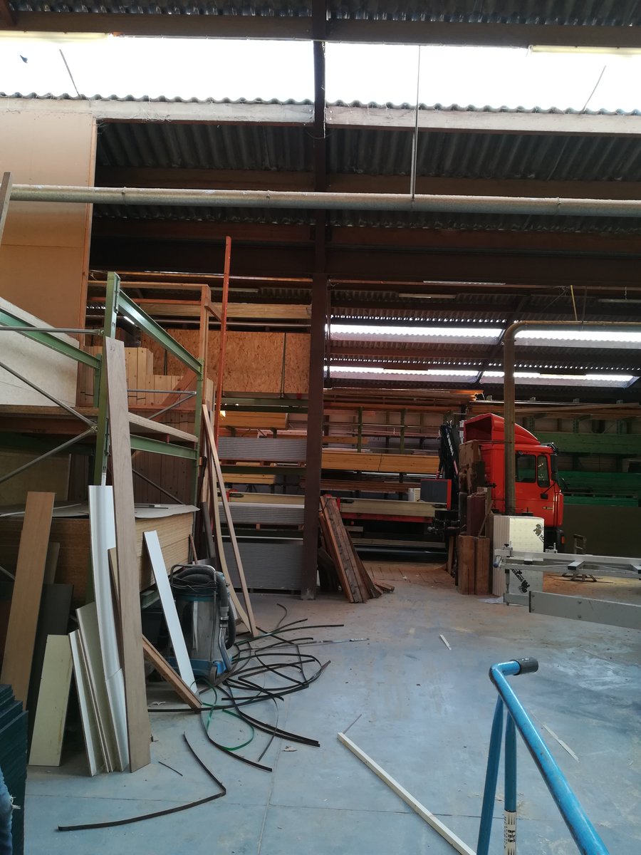 loivska's tweet photo. Preparations #scenography WERF! #Permekebibliotheek https://t.co/0ZsJEibegh