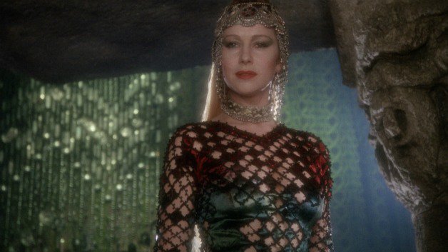 Happy Birthday Dame Helen Mirren, 72! Actors are rogues and vagabonds. Or they ought to be. 