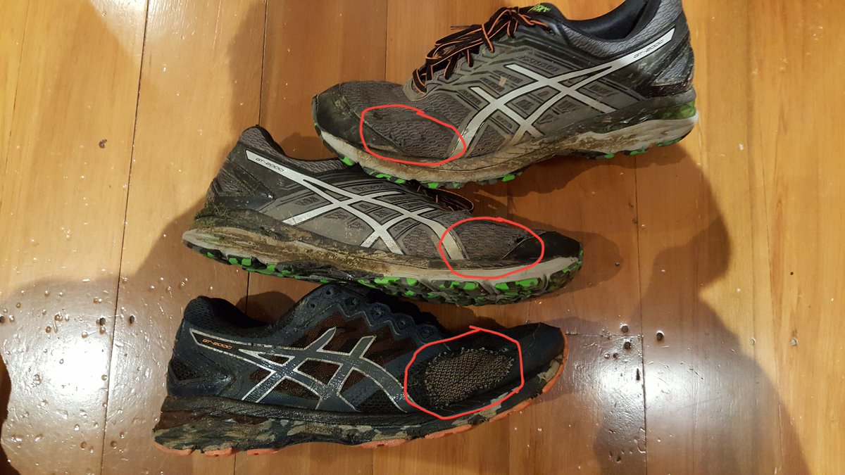 chrisfaheynz's tweet photo. Hey @ASICSamerica @AsicsNZ i love these shoes but could you do something about the weak material on the sides in the next version #DIYrepair https://t.co/4MYwwKKBRH
