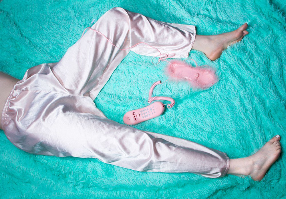createmagazine_'s tweet photo. "Sylvia Rybak is a photographer from Warsaw, who turns kitsch into art."@artconnectbln 
https://t.co/1esU5WHnxu https://t.co/BcqS7EKKNV