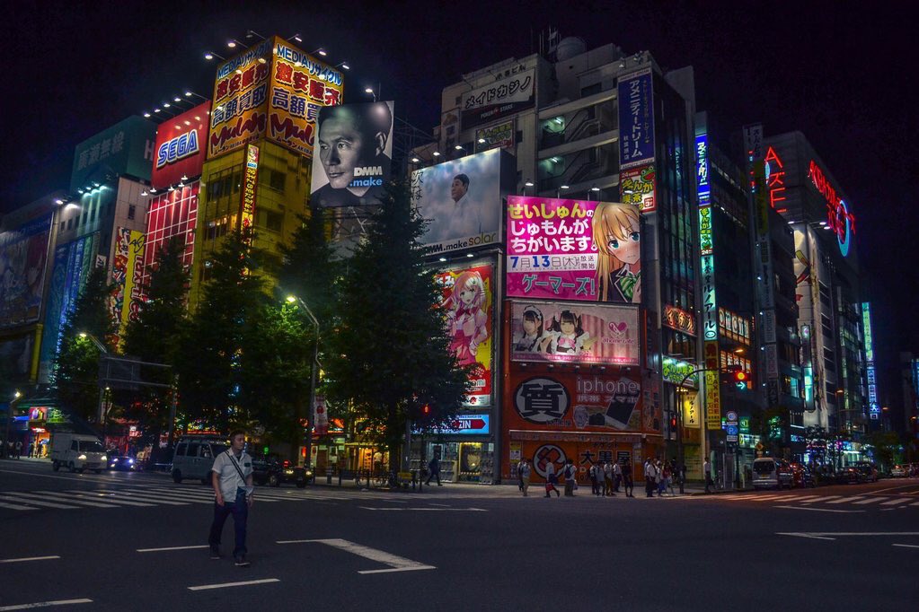micahnut's tweet photo. Tokyo at night. neotokyo 💕 Ueno | Akihabara | Shinjuku | Shibuya 📍 https://t.co/uK1Z0uS328