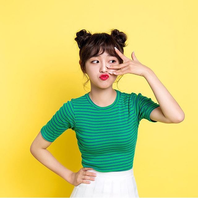 AI_KSJ96's tweet photo. [IG] milkydress_official's update

https://t.co/ZXJYKBsBpD