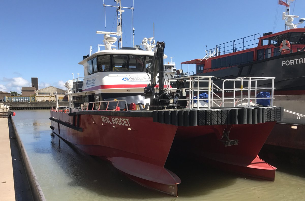 minerva_tec's tweet photo. #MTSLAvocet In the wet dock following sea trials, Good work from @AlicatWorkboats  as usual! https://t.co/psl2YYdVc0