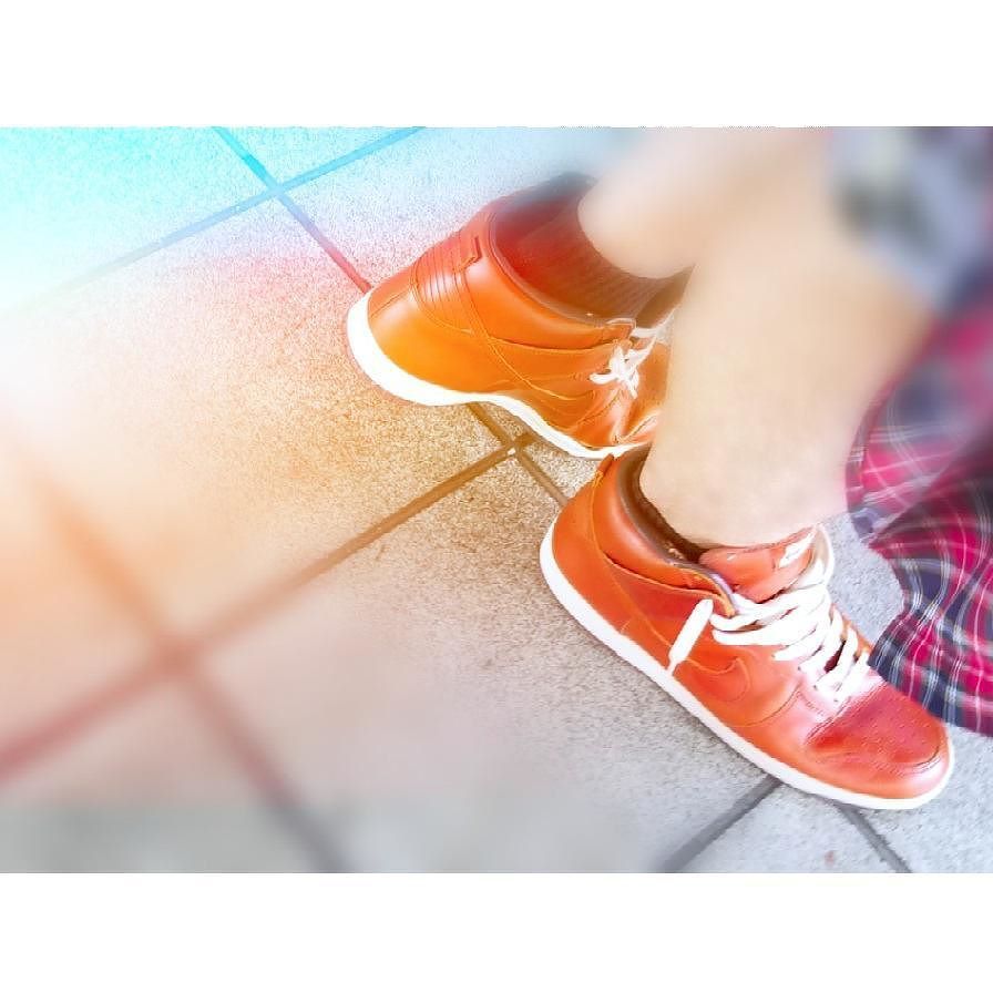jun5563's tweet photo. 久々のDUNK PREMIUM❗
痛いし固いから履かなかったけどやっぱいいね🎵
色、いいね🎵
#DUNK
#NIKE
#PREMIUM
#brown
#curry
#DUNKPREMIUM
#dunkhi
#dunkh… https://t.co/LyY7WNKil3 https://t.co/zmnR9poV6X