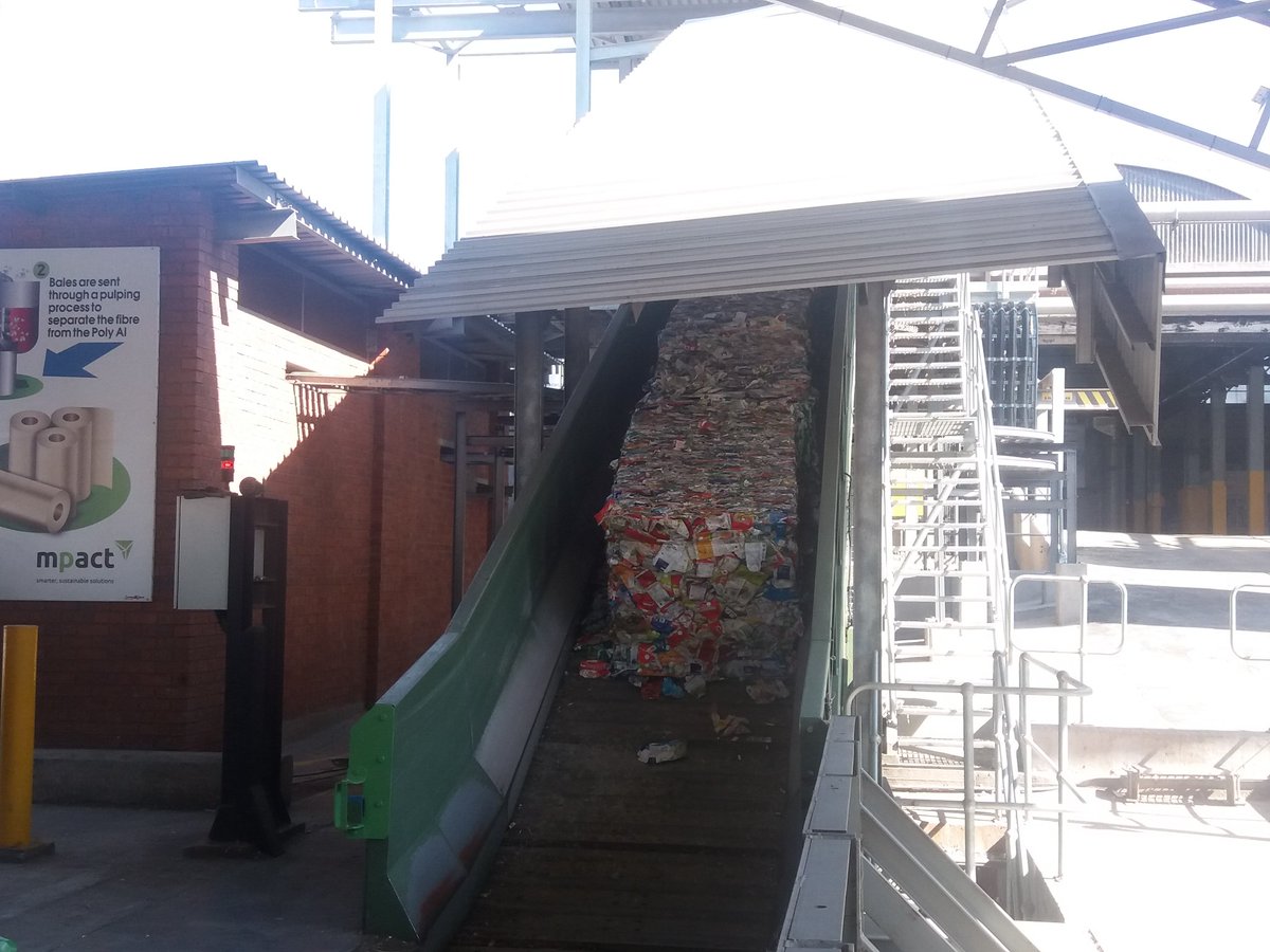 environmentza's tweet photo. Minister Molewa at #MpactLiquid https://t.co/0MOH5CSxYO