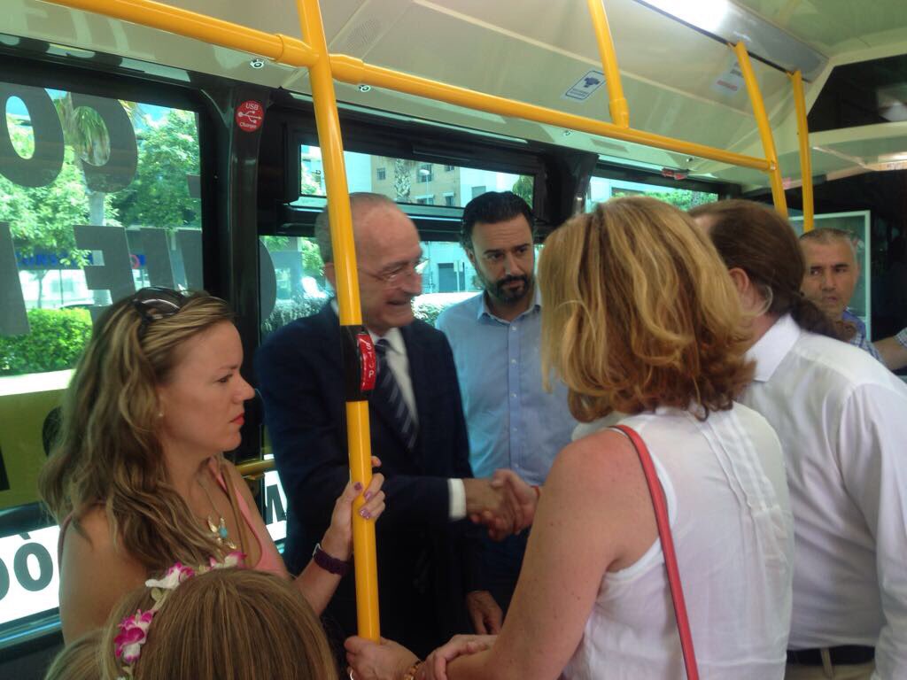 ParqueLitoral's tweet photo. Hoy presentación de la ampliación L-16. Nueva cabecera en Colegio Clara Campoamor. https://t.co/0VACj9NikS