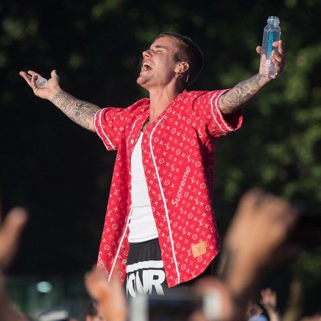 m_sou16's tweet photo. ジャスティンにはゆっくりして欲しい☺️#purpose #tour #justinbeiber #ThankYouForPurposeTour #ThanksJustinForPurposeTour https://t.co/XEueBjlkgA