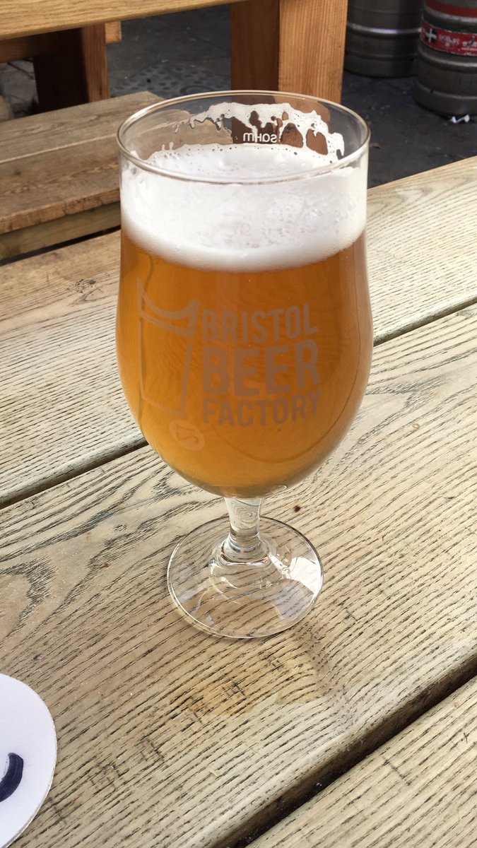 We're raising a toast to everyone who has entered the #BristolGP - races are filling up so enter today! Bristolgrandprix.com #bristolgp