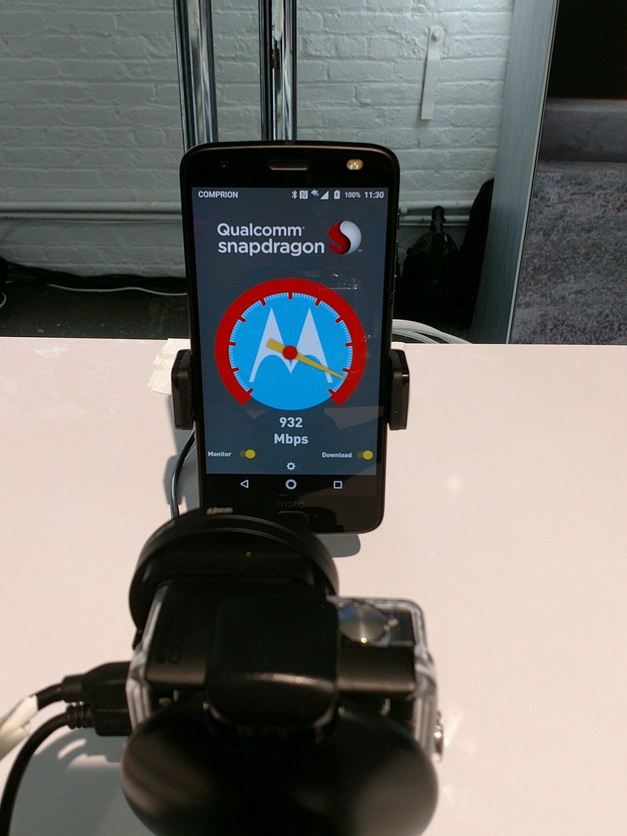 law_mzz's tweet photo. Got speed? We do! #hellomotoworld #motorolan https://t.co/HpUiIOKmzv