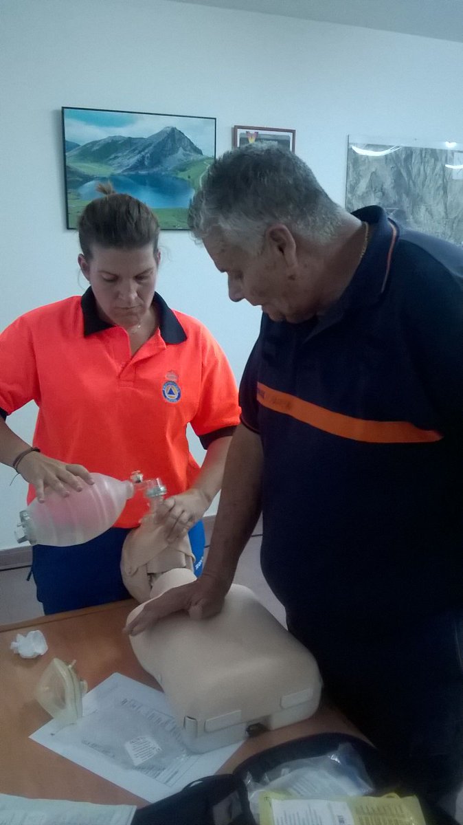 PcValsequillo's tweet photo. Segunda jornada de formación en Protección Civil de Valsequillo. DESA por la Academia Canaria de Seguridad/ESSSCAN ❤️⚡ https://t.co/2pjMCmr7uT