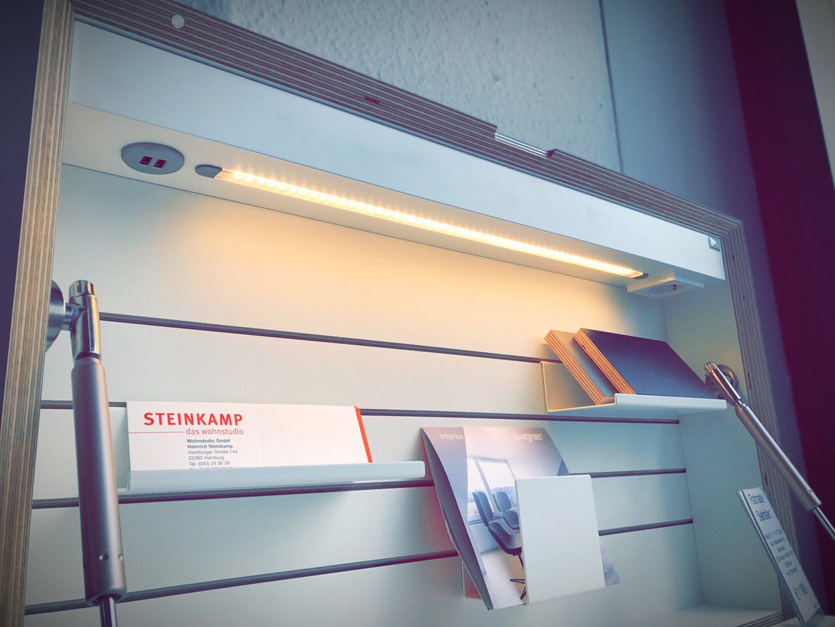 SteinkampWohnen's tweet photo. Klassiker und welche die es werden unter sich.HAG capisco puls sowie die Stapelliege und der flatmate Sekretär von Müller Möbelwerkstätten . https://t.co/FqovOheLPL