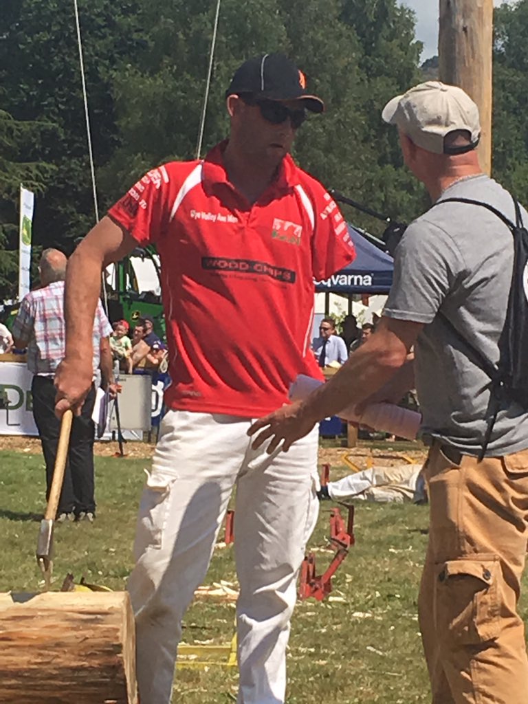 cerysmatthews's tweet photo. Filming with Nick from @Australia at the @royal welsh show #axemaster #forestryarea #thegoodlife https://t.co/NAo6kdmCg3