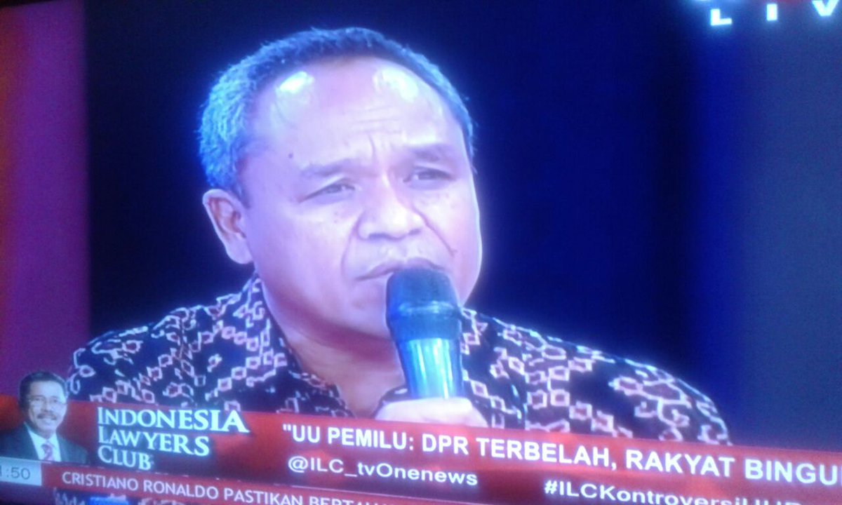 PadakSamson's tweet photo. Bangga dengan statement BKH in ILC : RUU PEMILU; DPR Terbelah, RAKYAT Bingung https://t.co/sEfwuRG7Ng