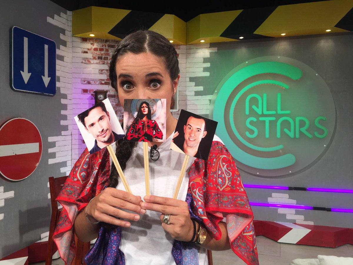 ccradical's tweet photo. Já começou! Para votar na @susanavfsantos: 760 206 612 (custo da chamada 0,60€+ IVA) 📞 #ccallstars #cccasting https://t.co/41az3YfpgM