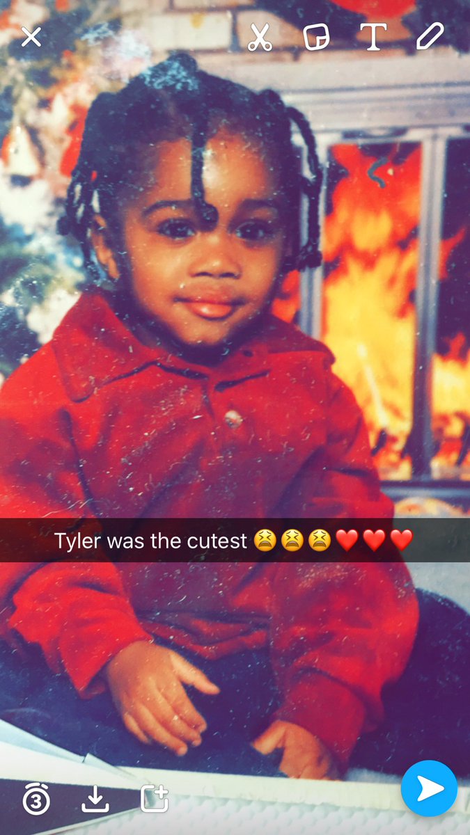 Karmel_Coted's tweet photo. Can't tell me tyler was not the cutest baby boy 💙💙❤️❤️@TD_Kirton https://t.co/OvoFMfy0TC