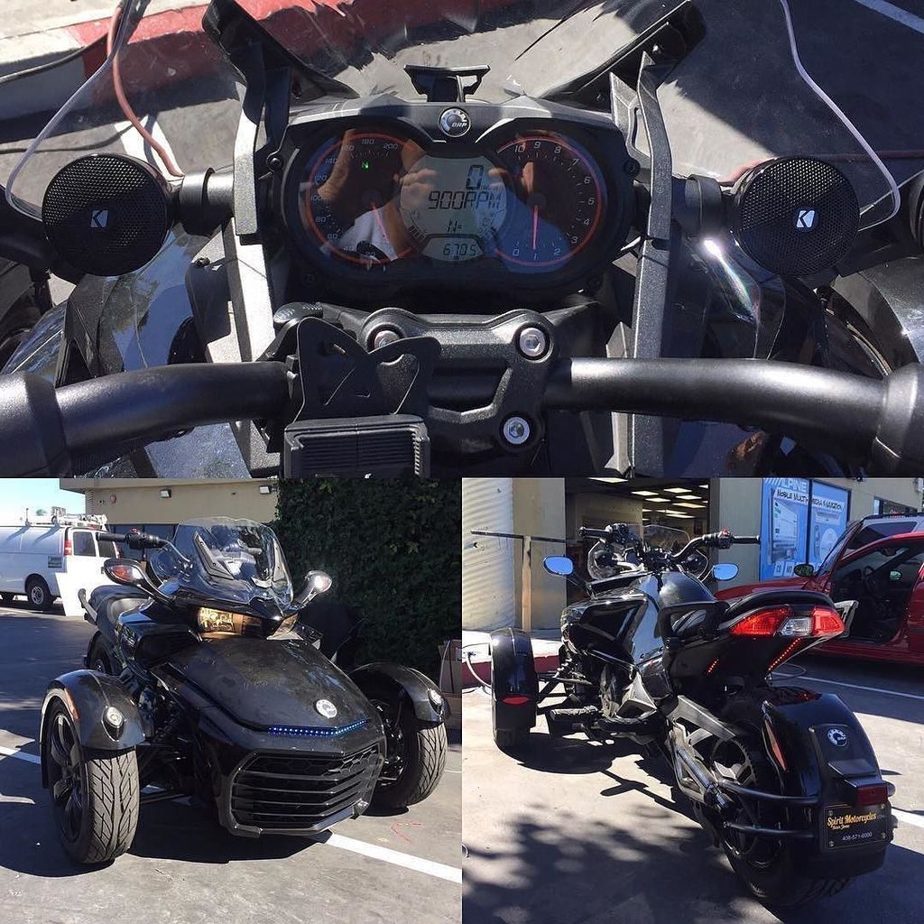 KICKERaudio's tweet photo. Spyder sound! Audio Designs hooks it up with some #PSM3 speakers.
#canam #spyderrs system by #audiodesignsj #kick… https://t.co/WDgLIqTfnp https://t.co/j8FFt2wCG0