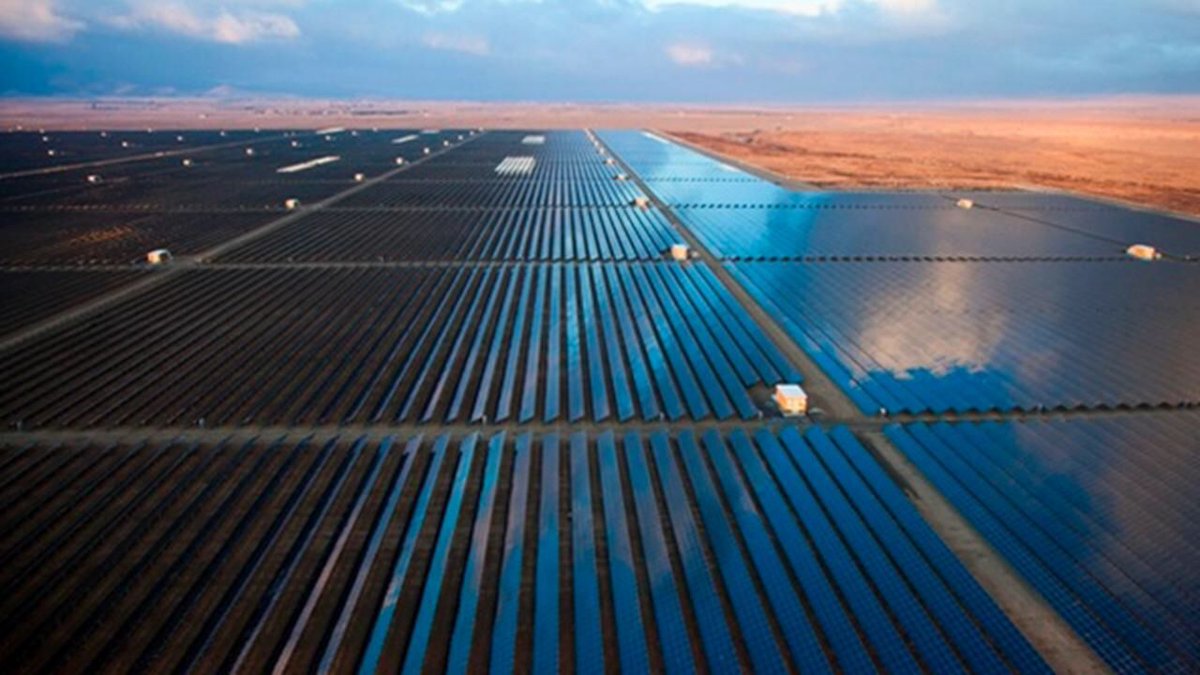 MikeHudema's tweet image. BAM! Hawaii, California charge towards 100% #renewableenergy buff.ly/2tFaVXz 

#renewables #climate #energy #readyfor100