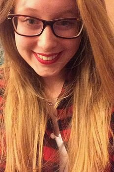 Meet our President, Shirley!
See the advice she has to offer for women going through recruitment and why she rushed ΔΖ on our Instagram!💕🐢