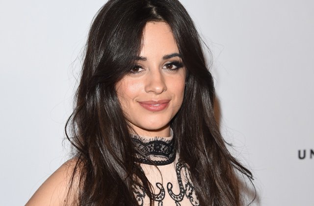 ApreciationTw's tweet photo. RT For Jessie J
LIKE For Camila Cabello https://t.co/QtgqVJL7ol
