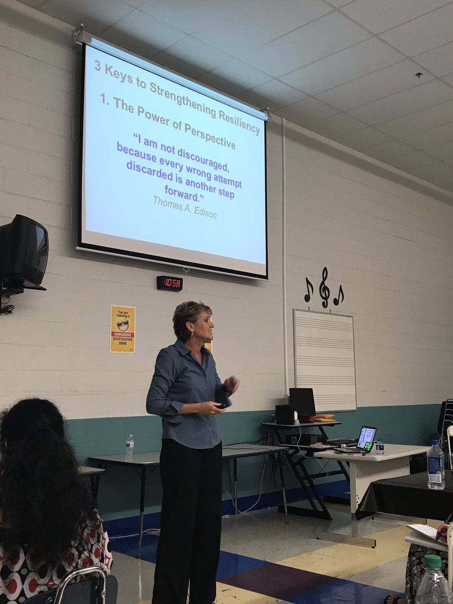 ruistori1's tweet image. Listening 2 Tara Brown talk about growth mindset! 2 hrs in &amp;amp; it feels like 10 min! #kidscantwait #grit #professionaleducator @OMS_Chargers
