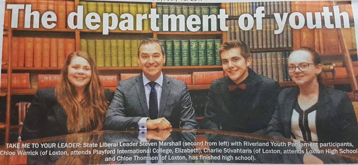 CloJaneThomson's tweet photo. was a pleasure meeting with @marshall_steven and basking in the extravagance that is the parliament house library #yp2017 #nuclearyp https://t.co/q7yQt8JXqe