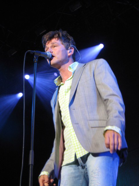 aha_com's tweet image. From the archives - a-ha in Dresden, Germany / 25 July 2010 / Photo: Eve Desianto #endingonahighnote #aha