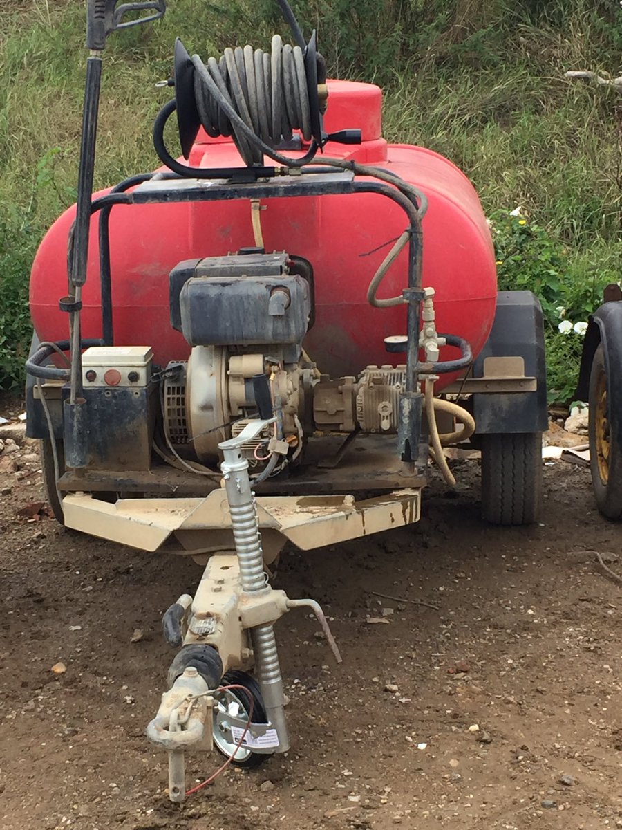 startengineerin's tweet image. Service of 3 demon pressure washers to day.