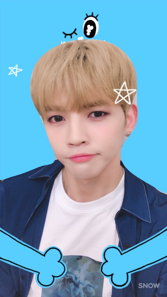 UP10TION's tweet photo. [#쿤] 오늘도 열대야를 이겨 보아요😓😓😇 https://t.co/F4JxczkaLH