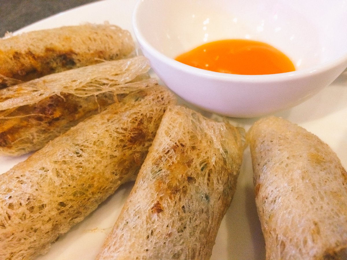 donajones82's tweet photo. Discovering Vietnamese food....and beer! #food #Vietnam #summertime https://t.co/RD5Bb7YBoS