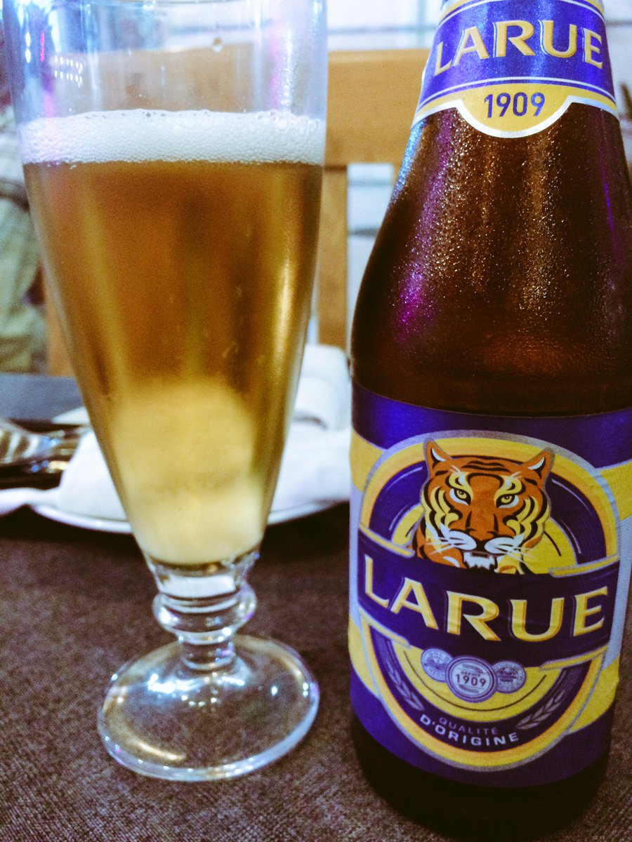 donajones82's tweet photo. Discovering Vietnamese food....and beer! #food #Vietnam #summertime https://t.co/RD5Bb7YBoS