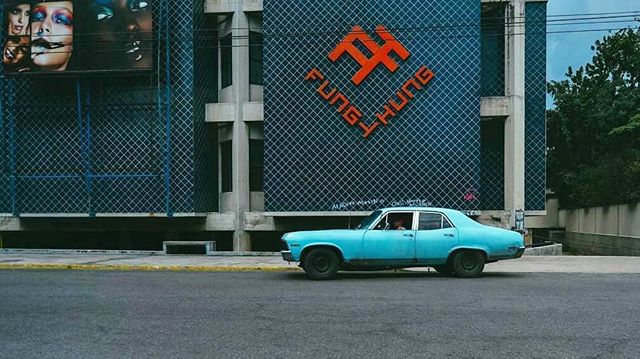 PanamaExtrema's tweet photo. Imágenes de #maracay Por @setasjuanjose ・・・ Nova. Maracaylovers© #MQAC #jj #nikon #streetphoto #nova #film… https://t.co/6gxSBq9nS4 https://t.co/9qEBPOaClN
