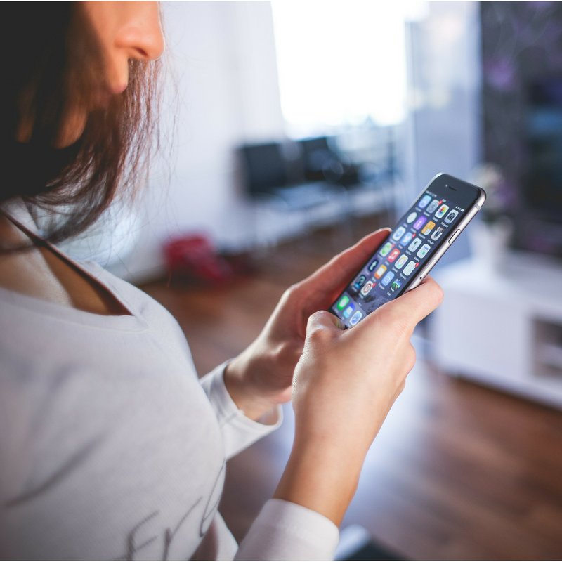 InsAgentApp's tweet photo. QOD: What app were you excited to download but it turned out to be disappointing? #mobile #apps #IAapp https://t.co/me68ETepjX