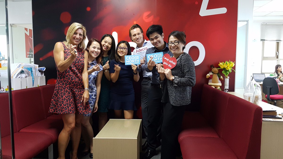 Meeting the Vietnam team and <a href="/lanchic1m/">Nguyen Lan Chi</a> this time in her own country 
#CEO1Month #EksakulC1M