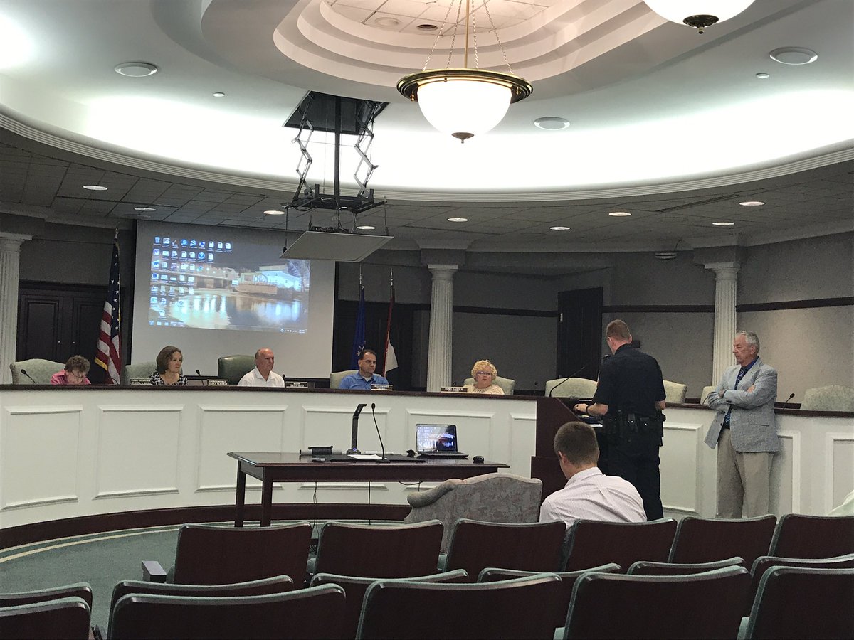 Ofc. Foote presented the Indiana flag to the Mayor and council. The flag was flown on a mission in Kosovo!