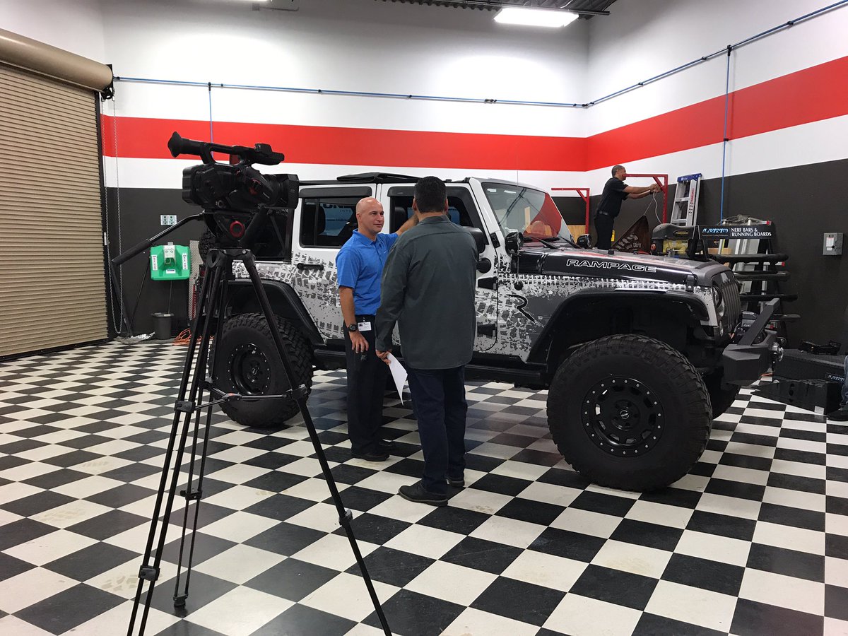 PowerScopeTV_'s tweet photo. Second day of filming #LundInternationTruckAndJeepSeries for #LundInternational! https://t.co/88qf5ats9E