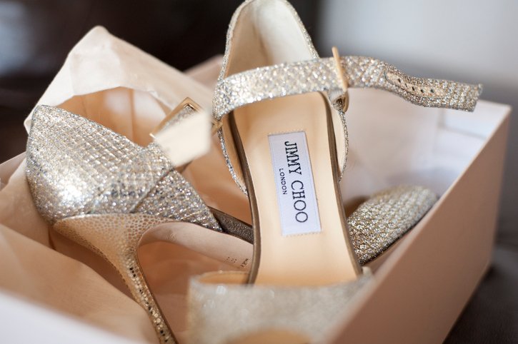 American fashion brand #MichaelKors is buying luxury shoemaker #JimmyChoo in a deal worth $1.35 billion https://t.co/eLUonJFtsr