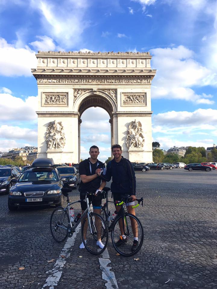 TourdeEdinburgh's tweet photo. Broken but buzzing, this was the moment we finished our #ArchtoArch challenge 2016. Can't wait to take it up a gear on Thursday #onyourbike https://t.co/A4HHhY4TEK