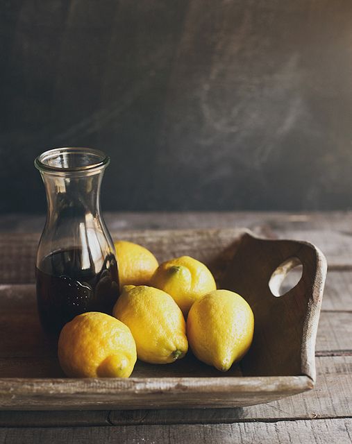 K7Angela's tweet photo. tea &amp; lemons https://t.co/i0gNr1mSjY