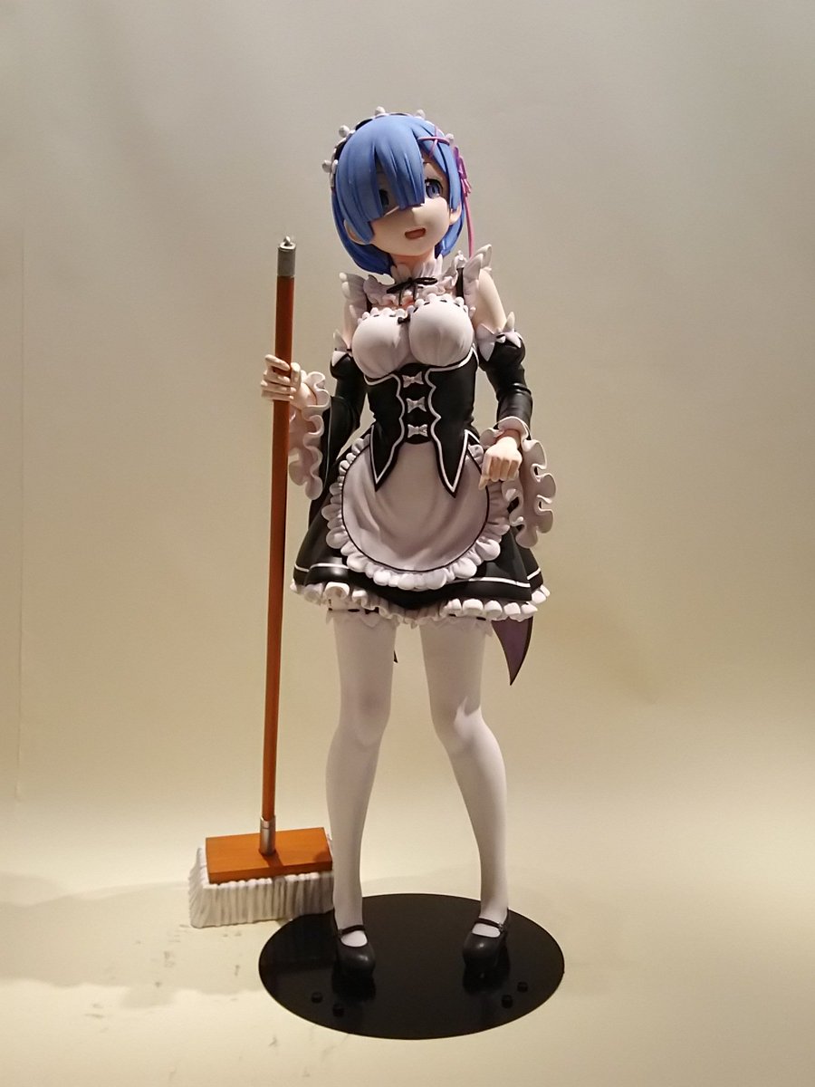 黒織部 Twitterren The フィギュア In チバ 千葉県美 新しい表現方法としての 3dプリンター出力による等身大フィギュア Figurex フィギュレックス 布の質感とかよくできてる