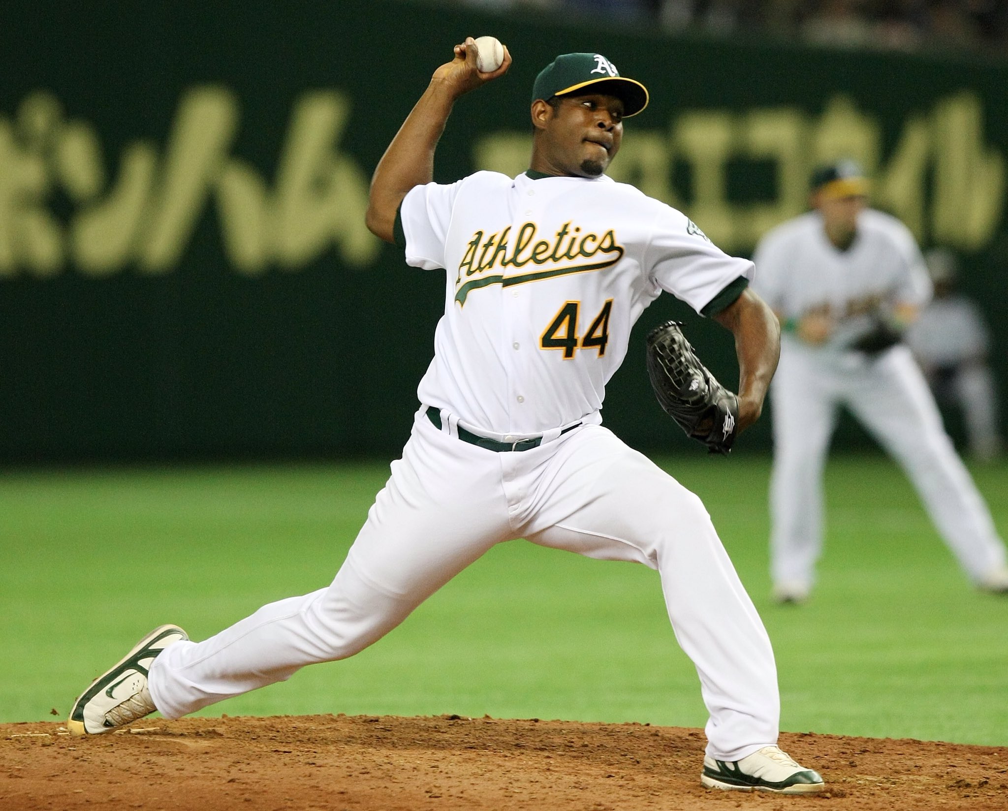 A very Happy 37th Birthday to reliever, Santiago Casilla!  