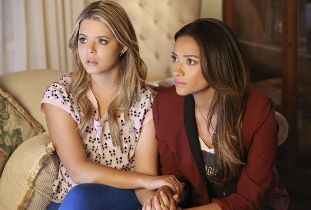 sof_emison's tweet image. BABES ! 
#emison #PrettyLittleLiars #emisonspinoff